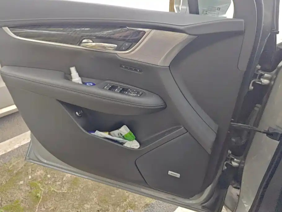 Cadillac XT6 2024 2022 2.0T 6-Seater AWD Luxury Standard Edition