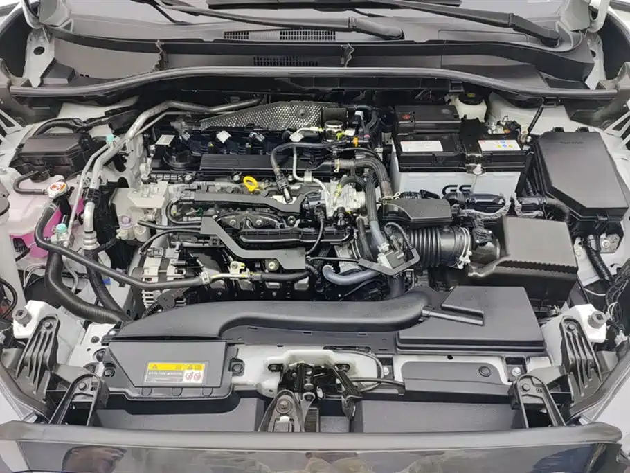 Toyota Corolla Cross 2024 Model 2.0L Pioneer Edition фото 10