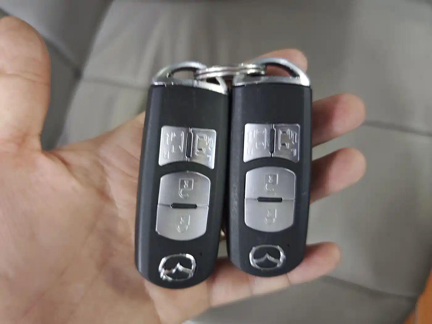 Mazda 8 2015 2.5L Supreme Edition фото 4