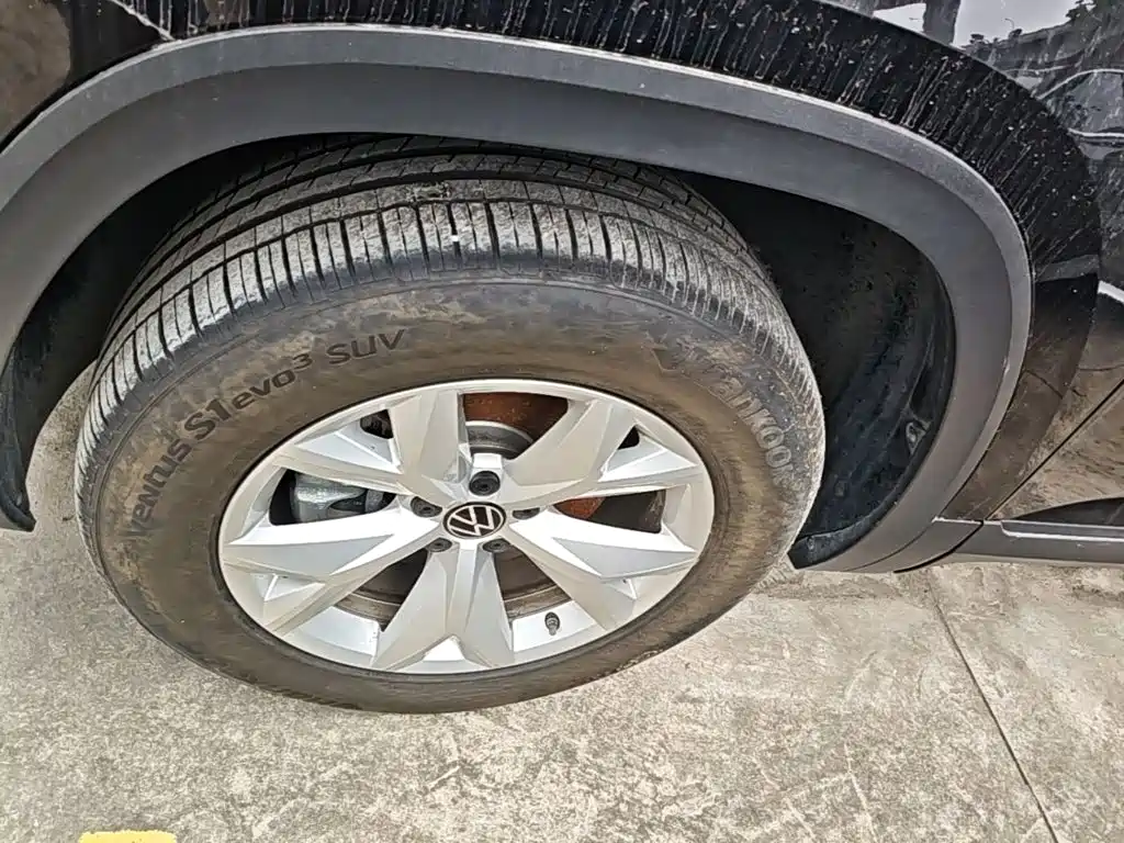 Фото 25 - Volkswagen Teramont