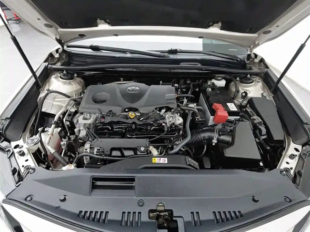 Toyota Camry 2021 2.5G Luxury Edition фото 6