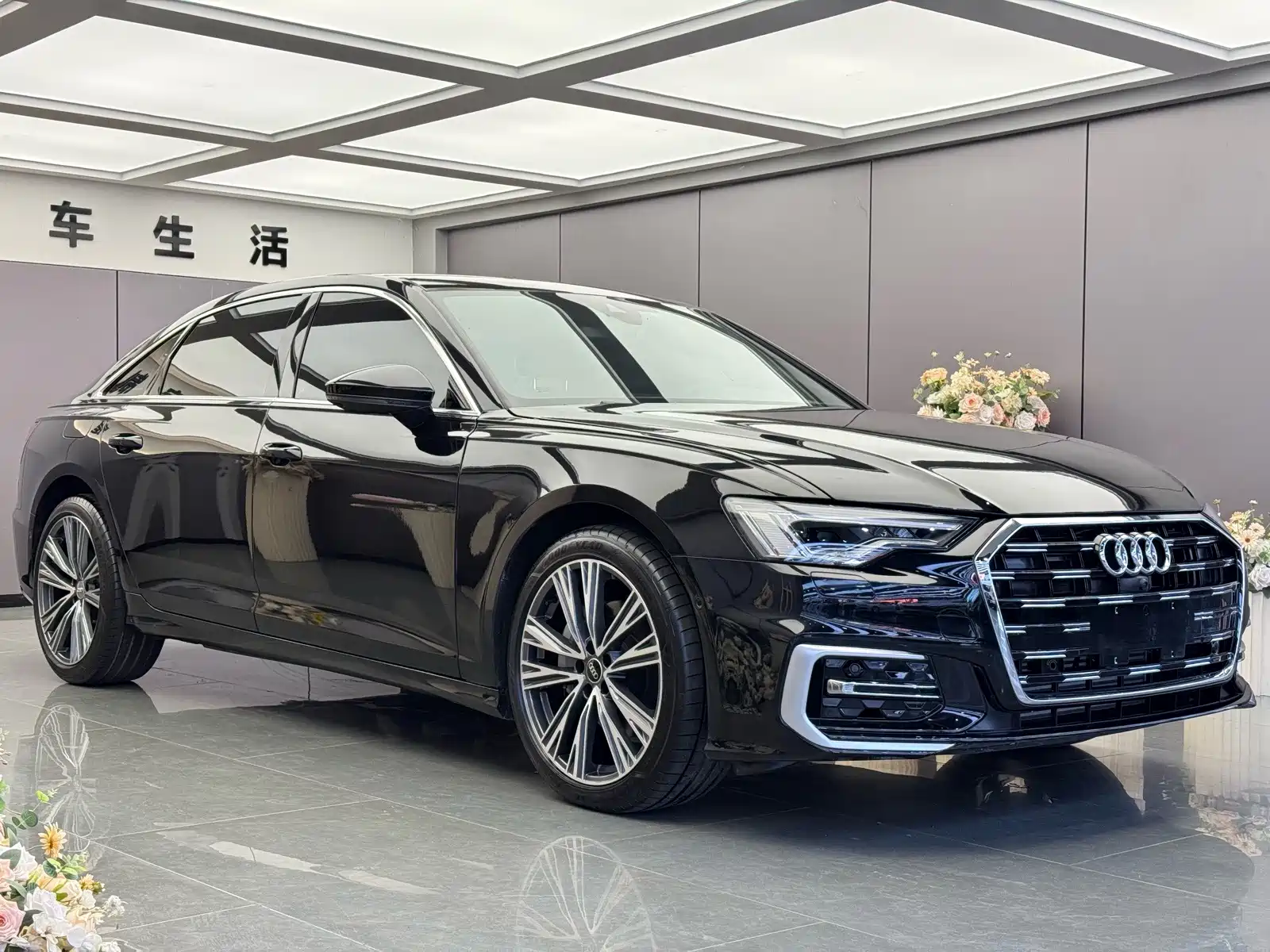 Photo 3 - Audi A6L