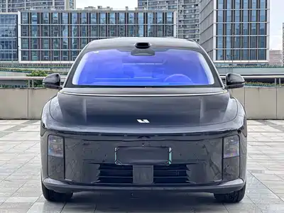 Li Auto i8