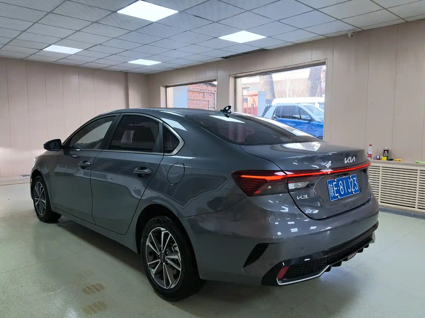 KIA K3