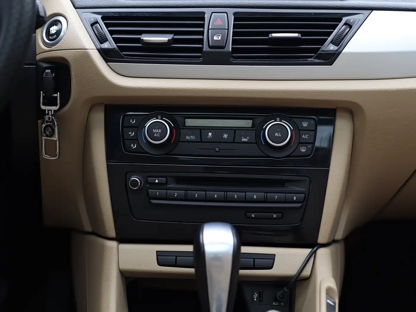 BMW X1 (Import) 2012 sDrive18i Luxury фото 22
