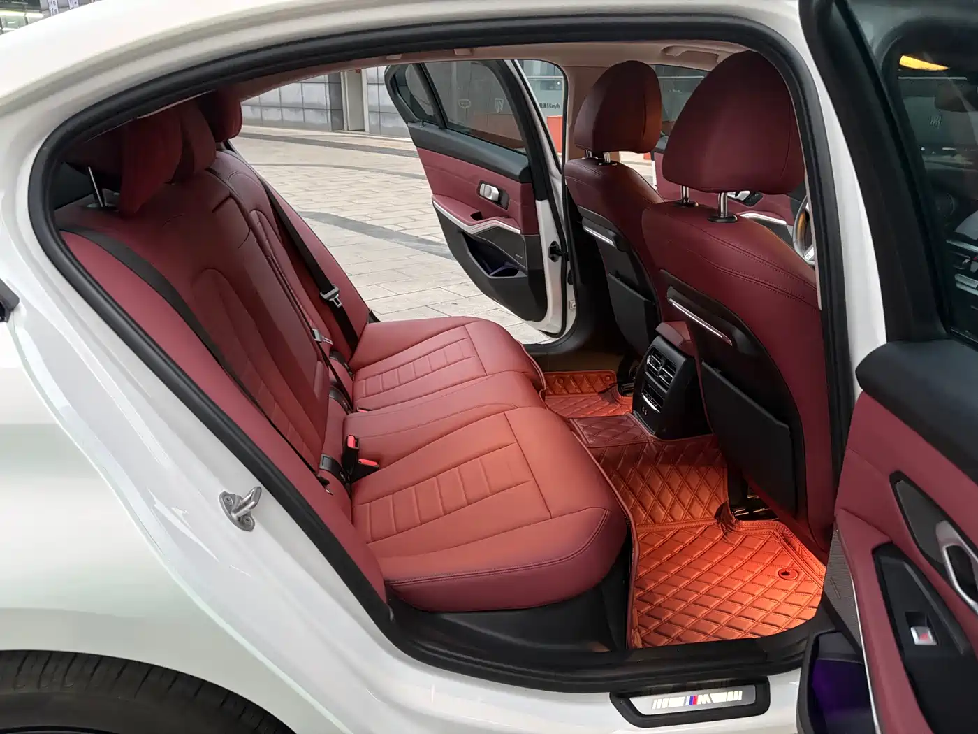 BMW 3 Series 2021 Facelift 325Li M Sport Shadow Edition фото 16