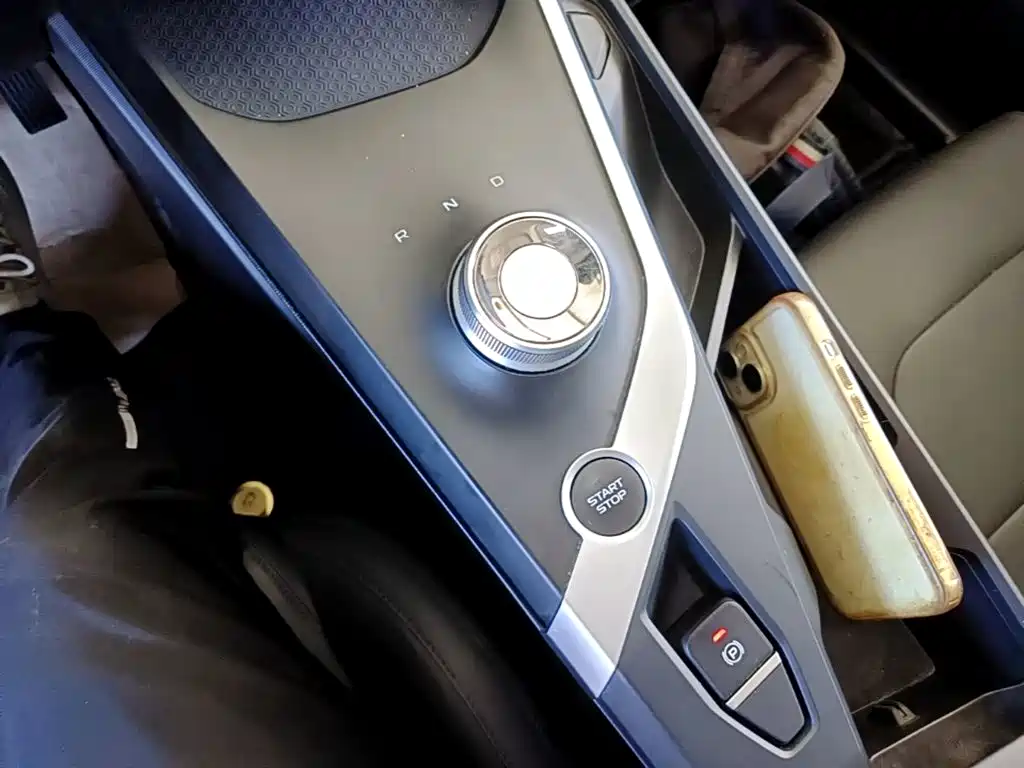 صورة 14 - Geely Geometry A