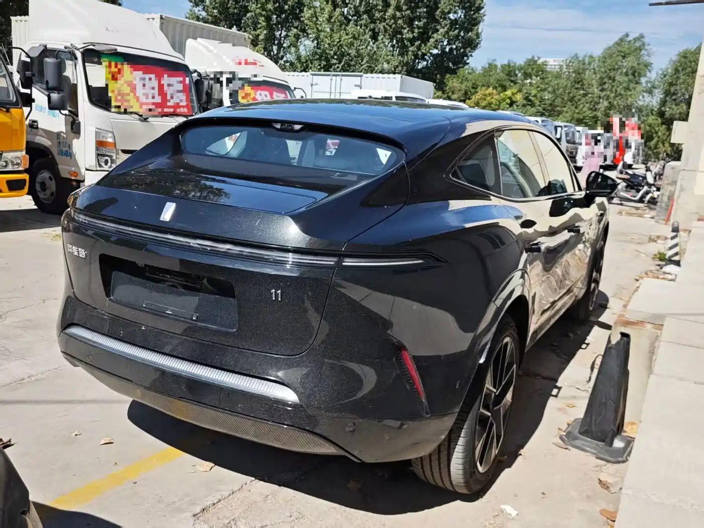 Avatr 11 2026 2025 Max Pure Electric AWD