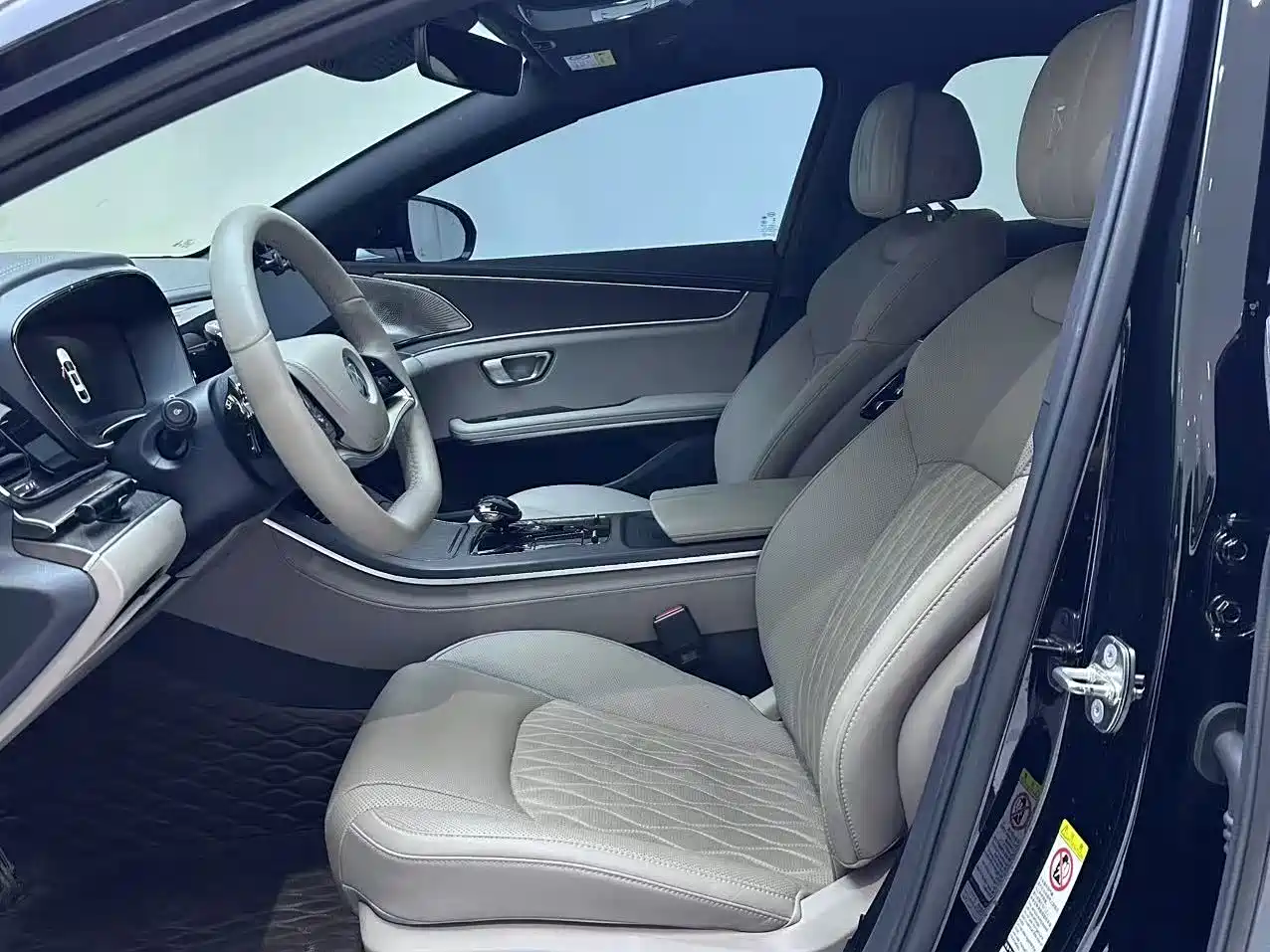 BYD Han 2025 2025 EV Smart Driving Edition 701KM LiDAR Flagship