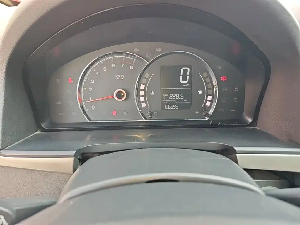 Roewe 350 2016 2015 Model 1.5L Manual Luxury Sunroof Edition