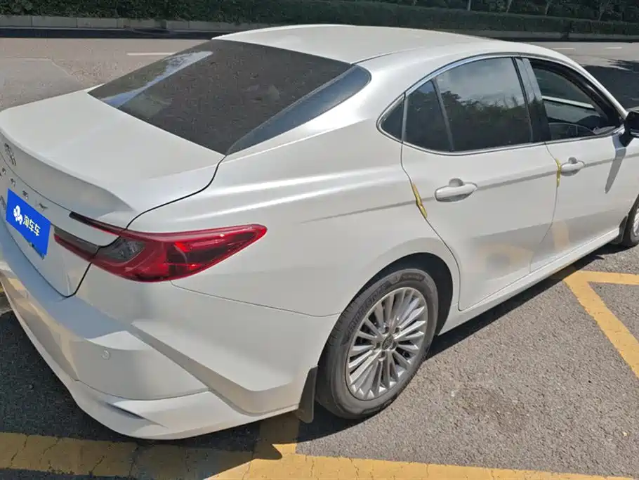 Toyota Camry 2024 2.0E Elite Edition фото 3