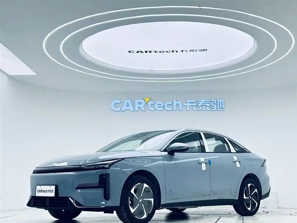 Geely Galaxy Galaxy L6 2025 EM-i 140km Explorer+ Edition
