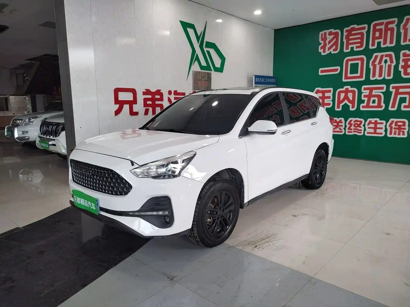 Фото 1 - Haval M6