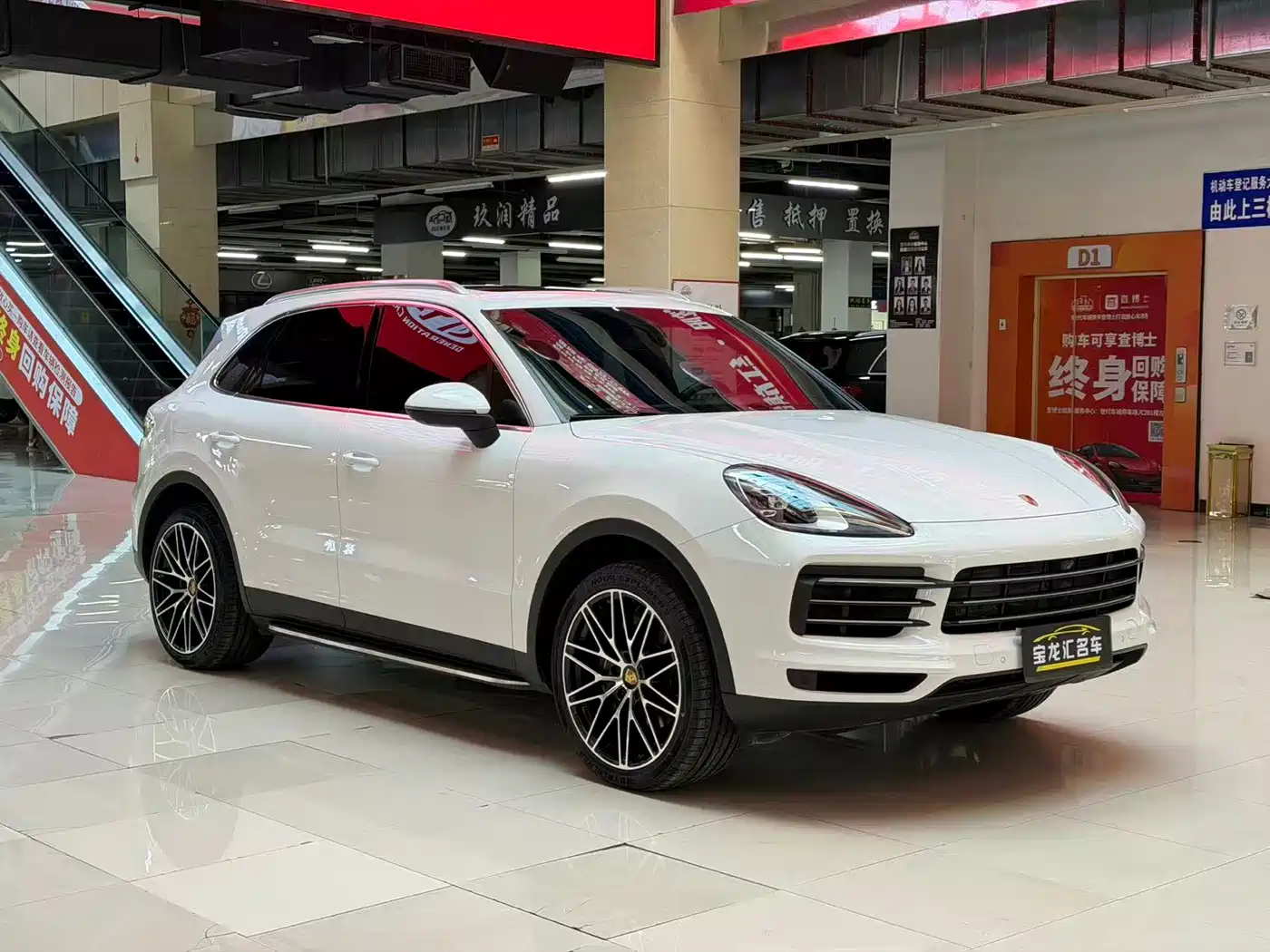 Porsche Cayenne 2018 Cayenne 3.0T фото 2