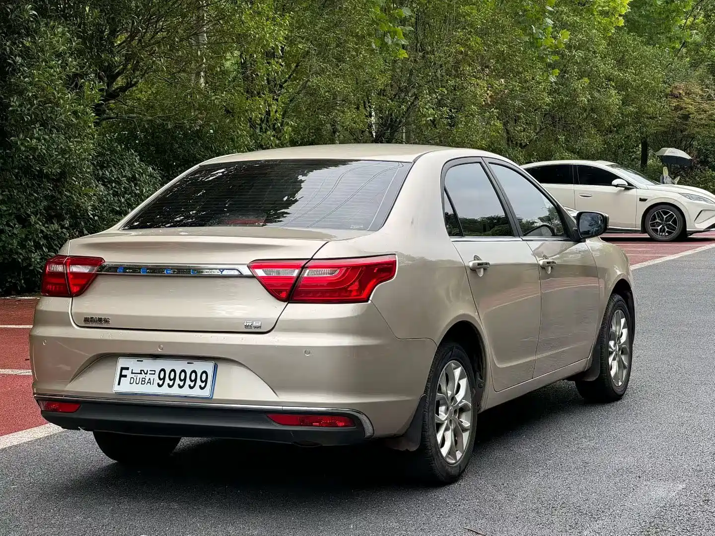 صورة 6 - Geely Vision
