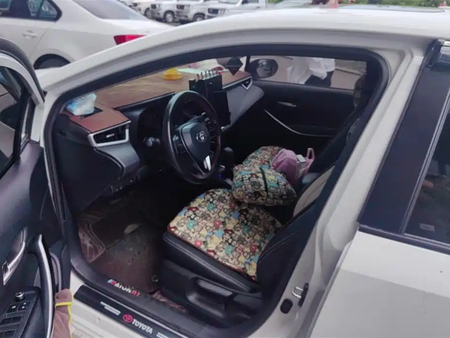 Toyota Corolla 2023 1.8L Smart Hybrid Dual Engine Elite Edition фото 9