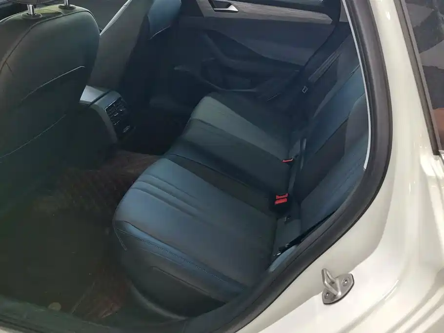 Volkswagen Sagitar 2026 2026 Model 30 Million Special Selection 300TSI DSG Surpass Edition