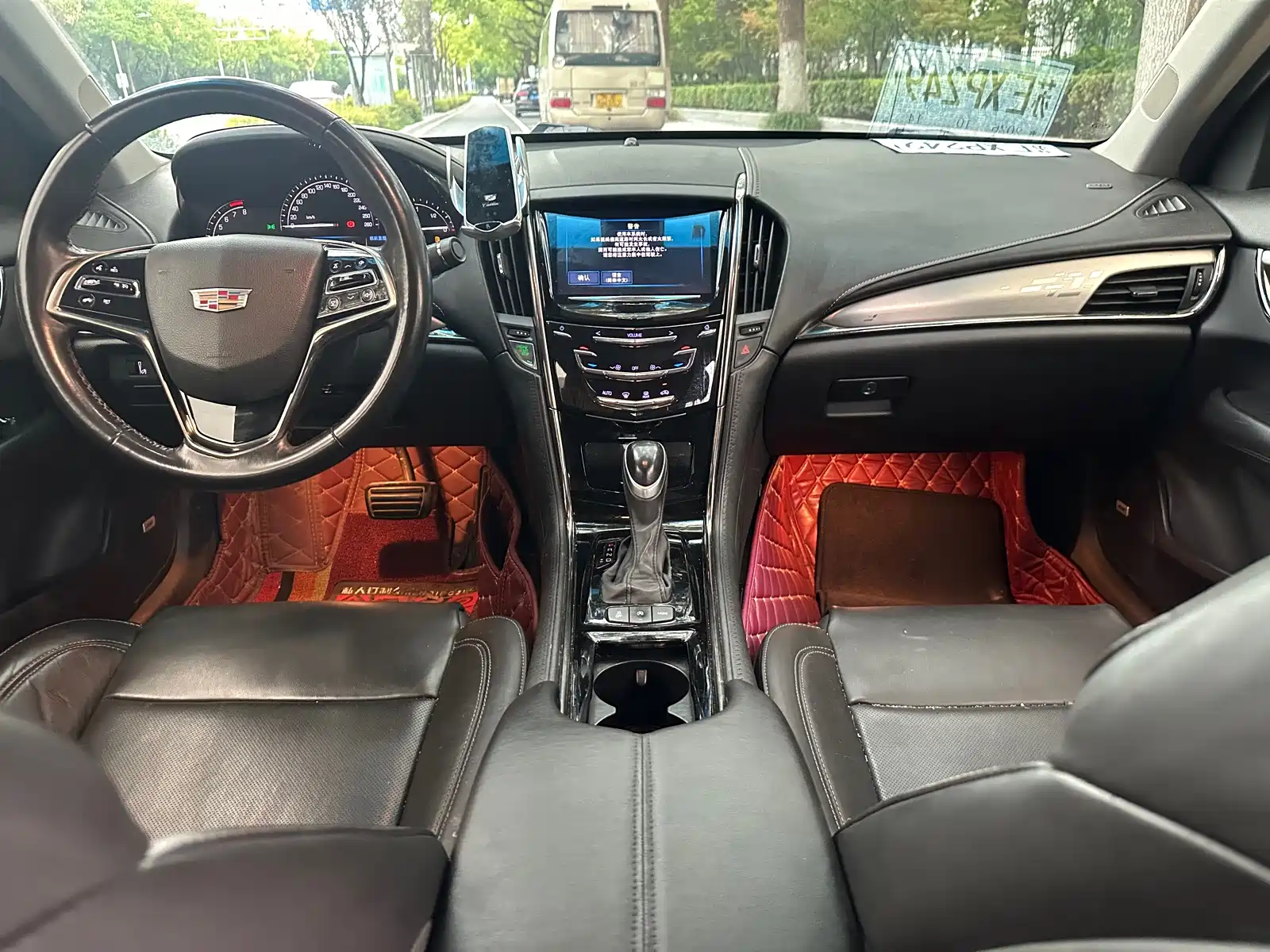 Photo 11 - Cadillac ATS-L