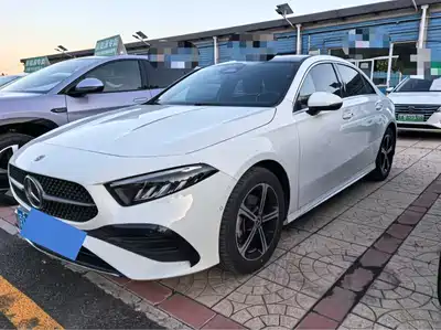 Mercedes-Benz A