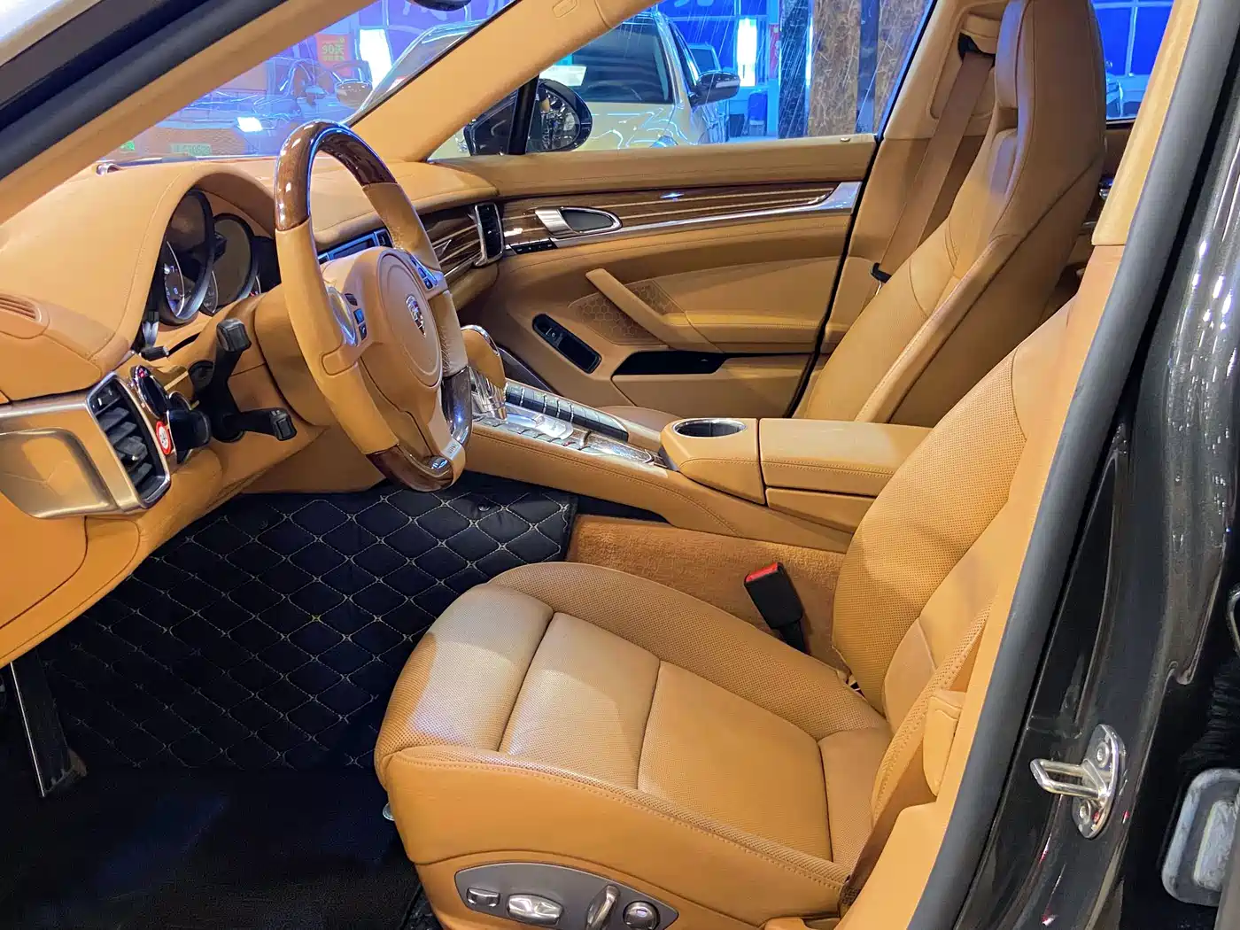 Porsche Panamera 2010 2010 Model Panamera 4S 4.8L