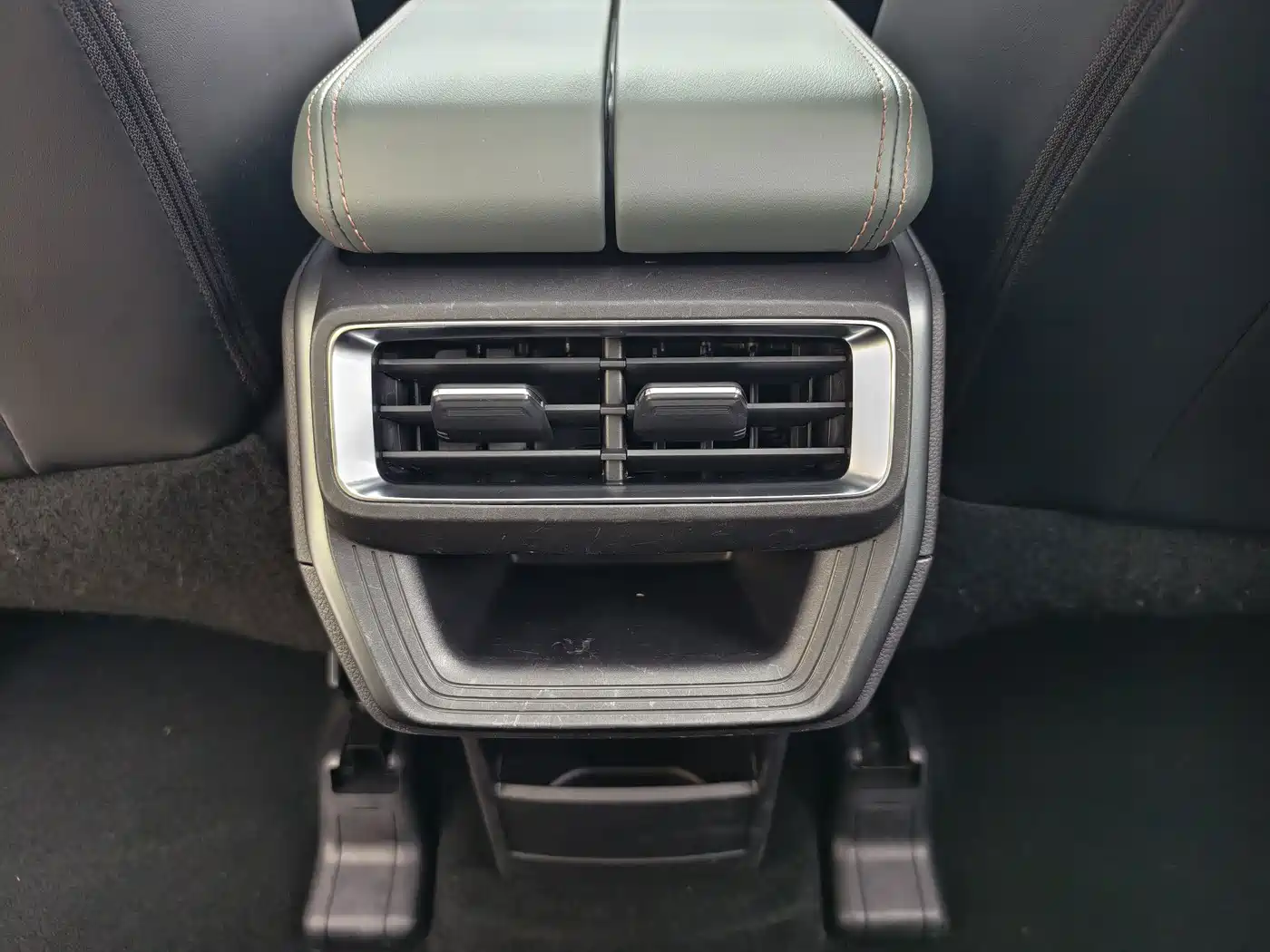 Geely Haoyue L 2023 2023 2.0T DCT Premium Model