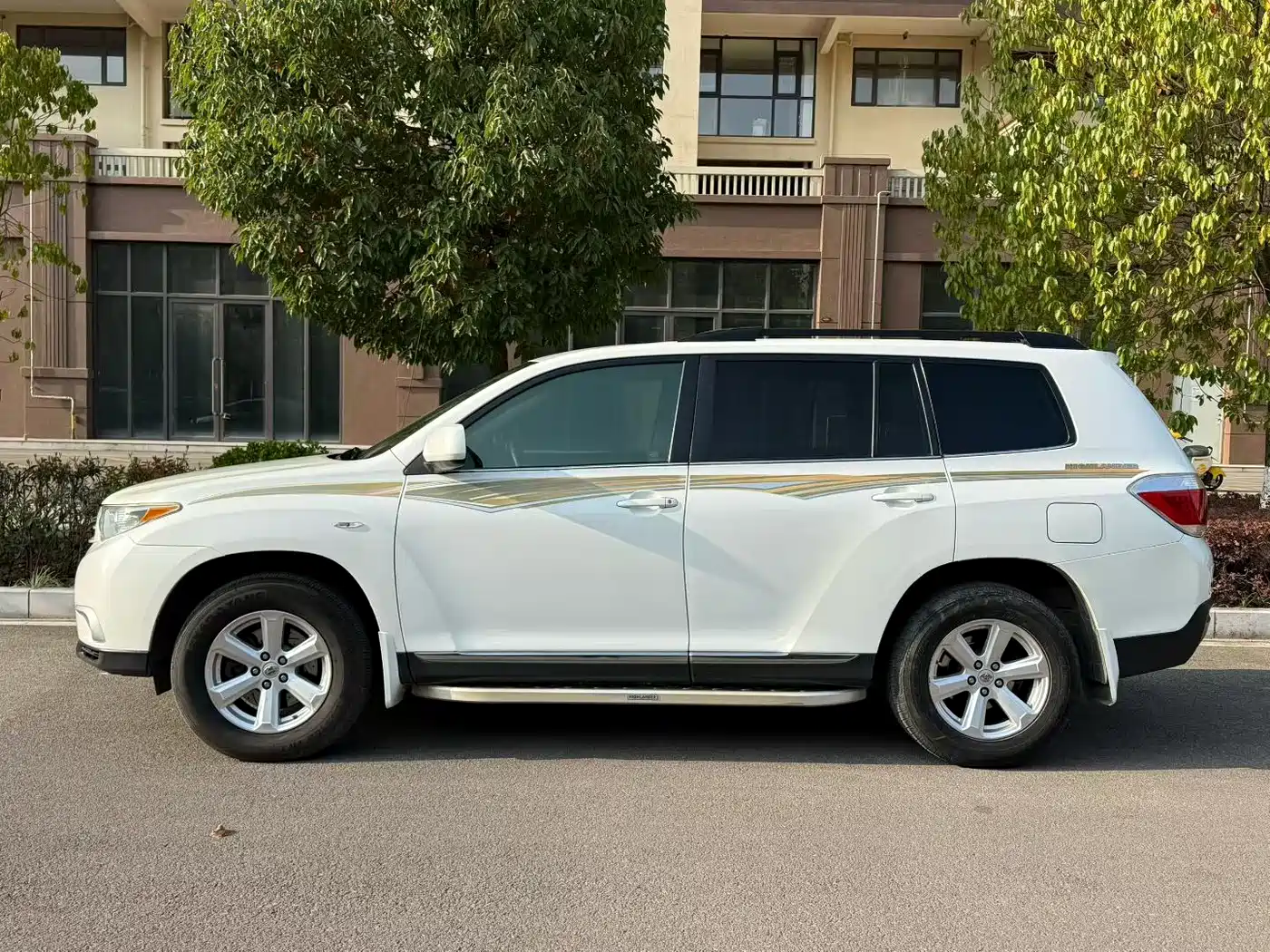 Toyota Highlander 2012 3.5L 4WD 7-Seater Elite Edition фото 6
