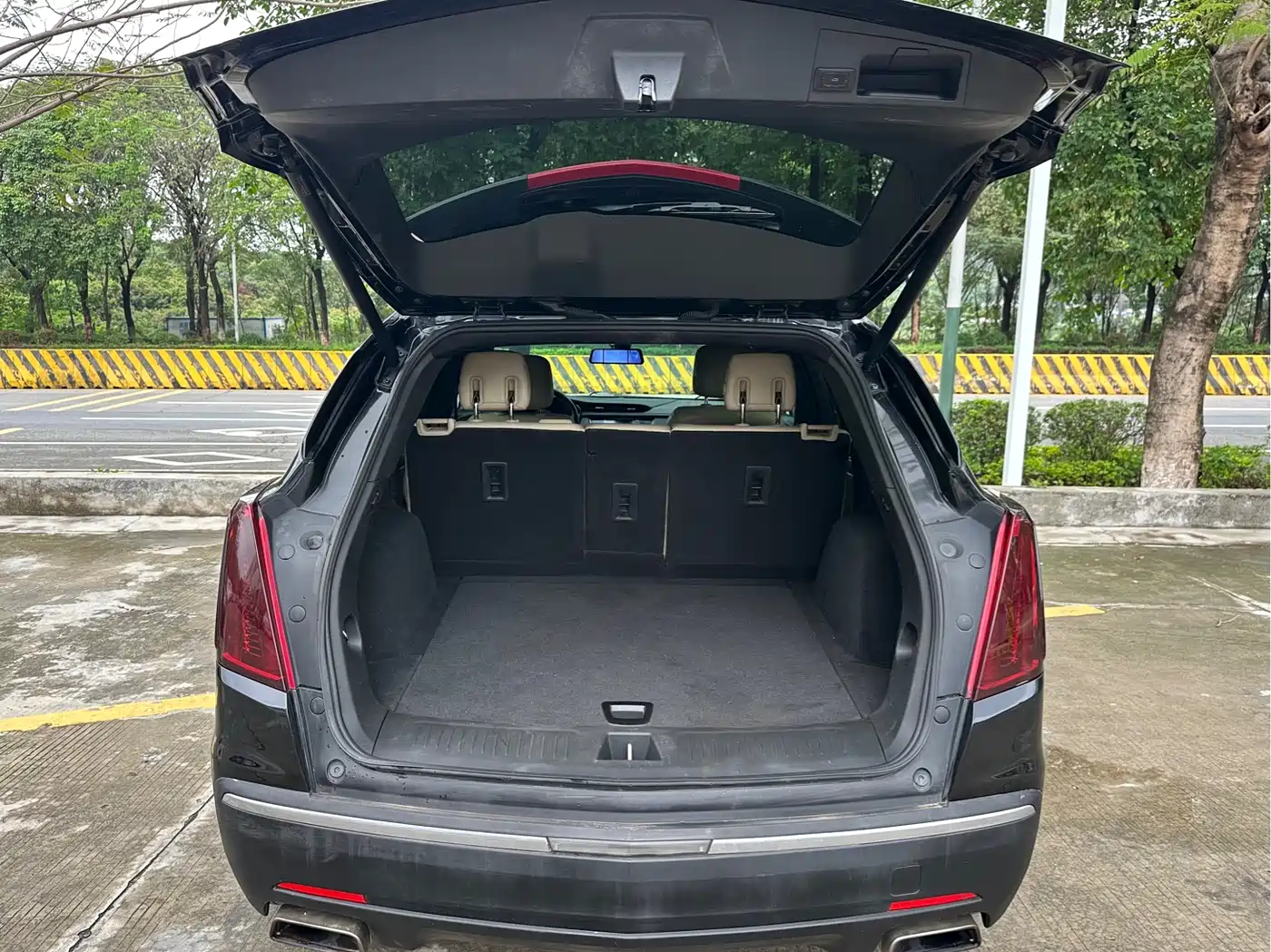 Cadillac XT5 2016 28T AWD Technology Model фото 14