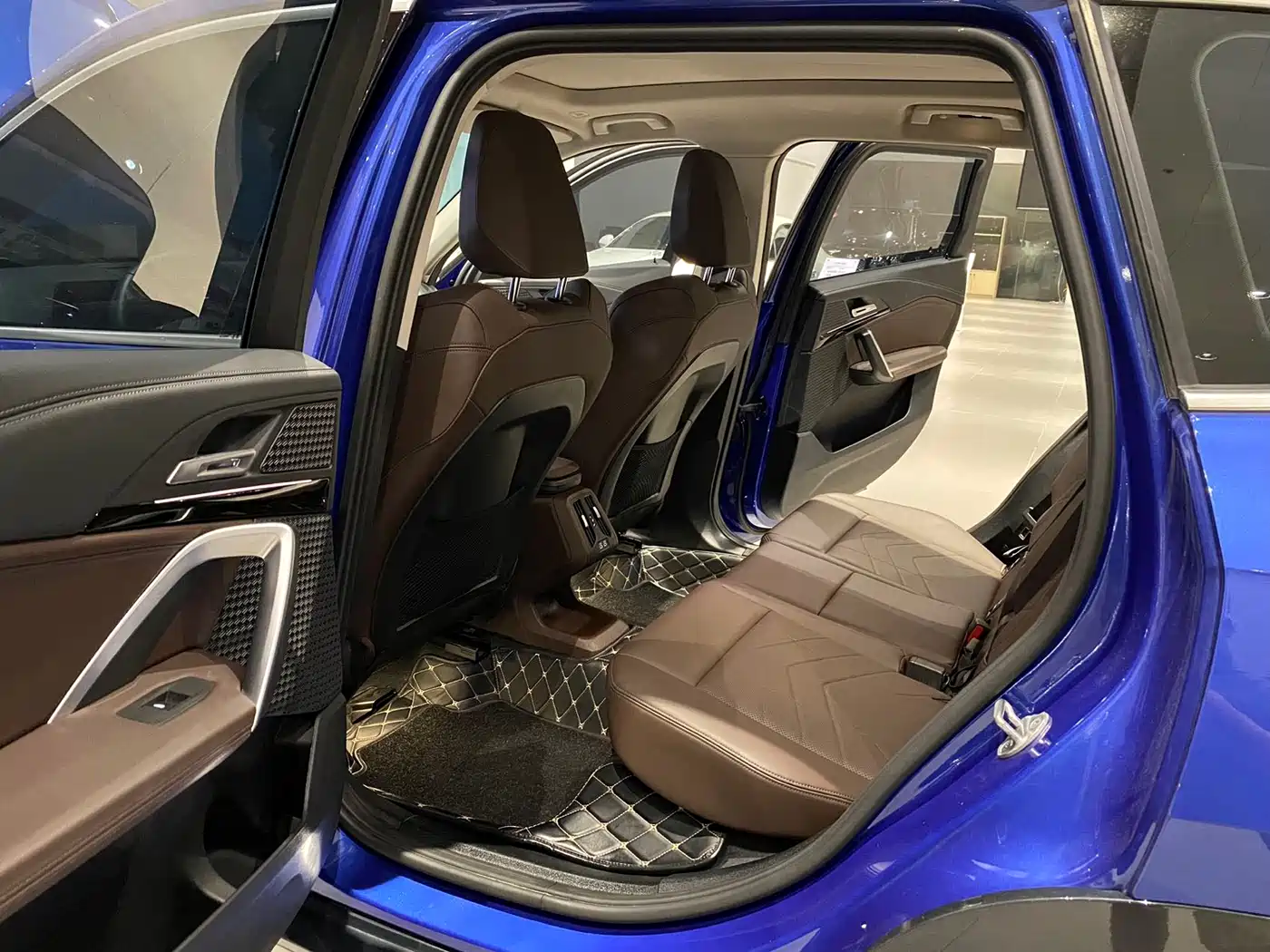 BMW X1 2023 sDrive20Li X Design Package фото 8