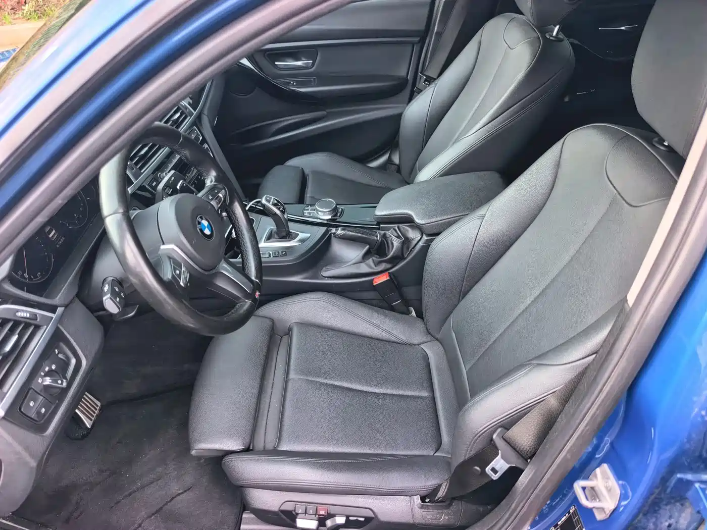 BMW 3 Series 2018 320Li Leading M Sport Package фото 6