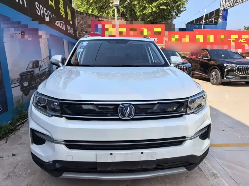 Changan CS35 PLUS 2018 2018 1.6L Manual Smooth Connect China V