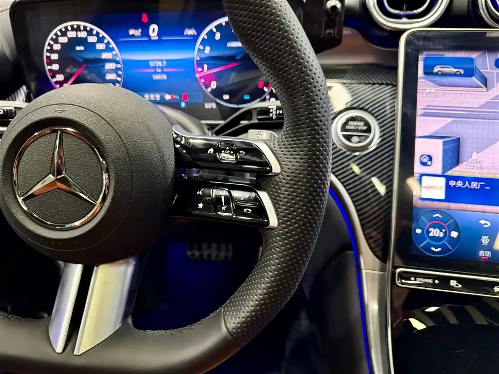 Mercedes-Benz GLC 2025 Model Year GLC 260 L 4MATIC Luxury фото 23