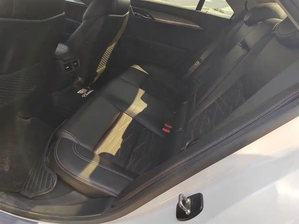 Cadillac ATS-L 2017 28T Technology фото 13