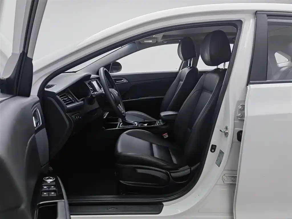 Hyundai Mistra 2019 1.8L Auto Smart GLS China VI фото 10