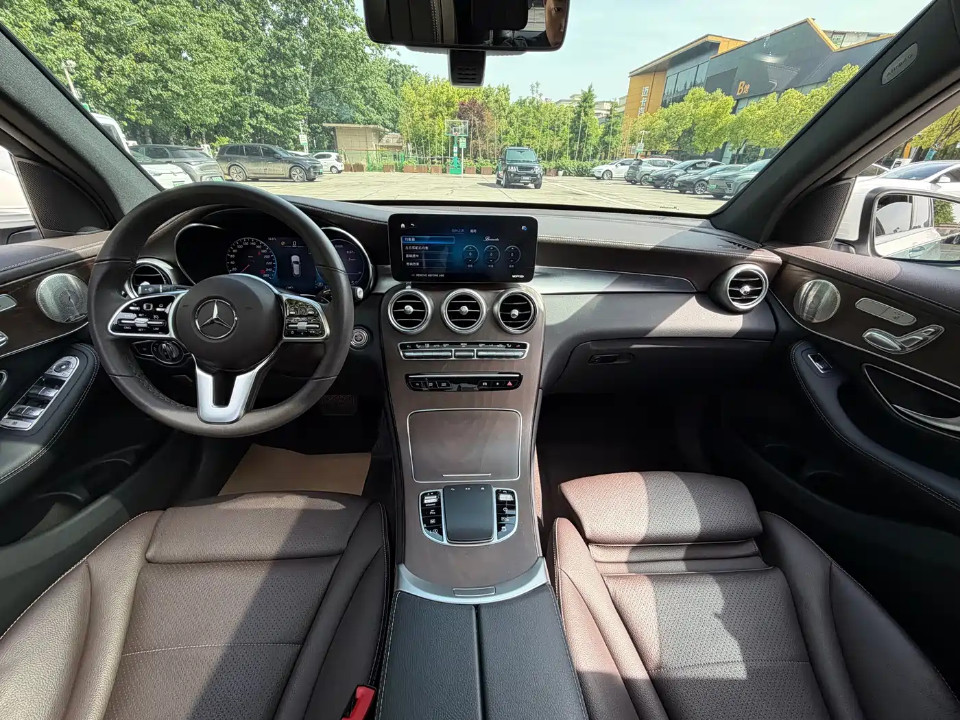 Mercedes-Benz GLC 2022 Model GLC 300 L 4MATIC Dynamic Edition фото 12