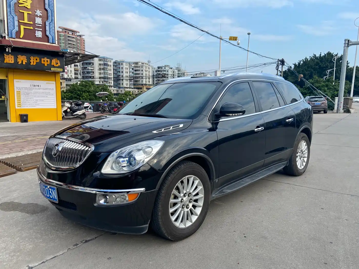Buick Enclave 2010 3.6L Flagship Edition