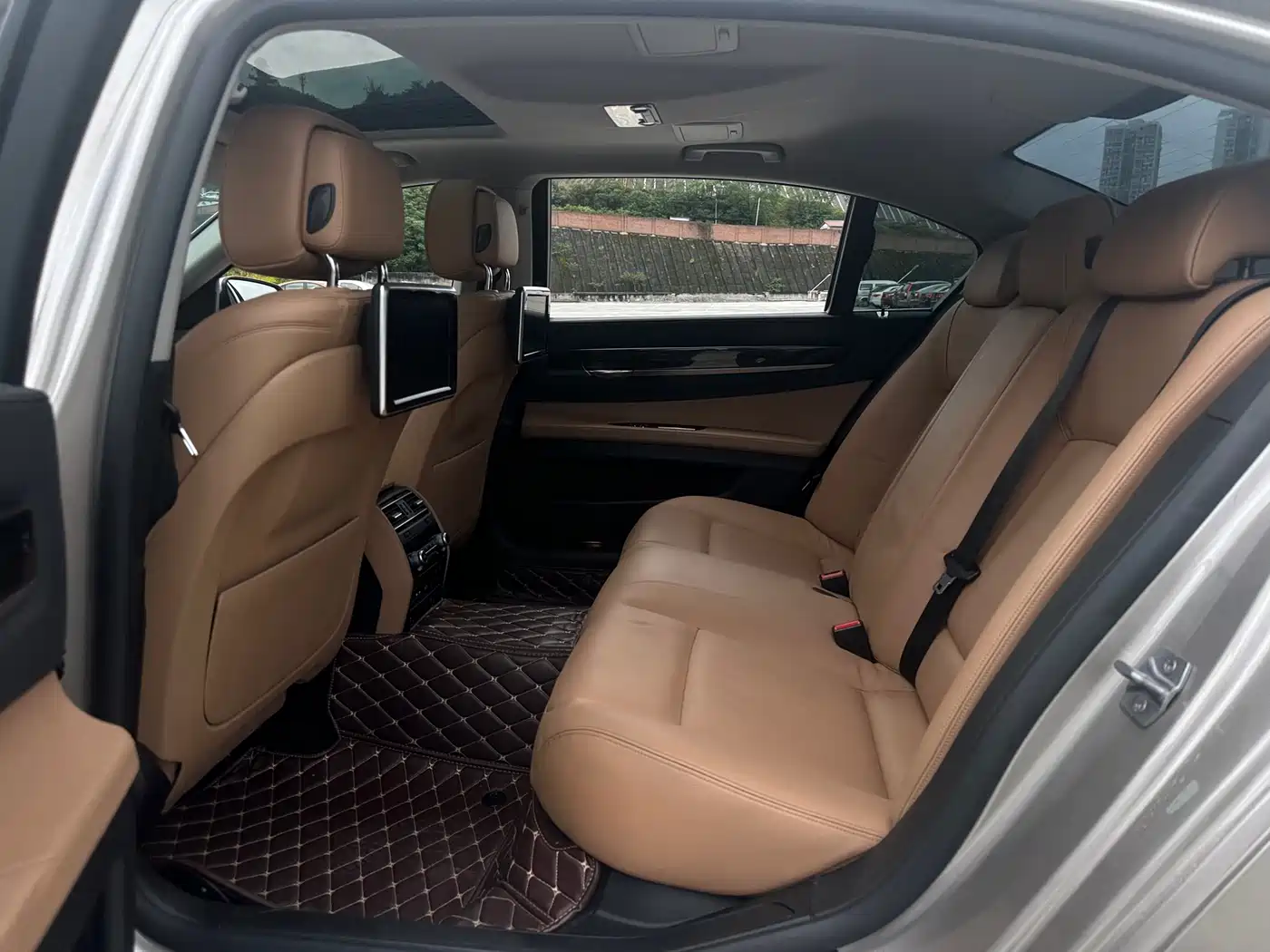 BMW 7 Series 2014 730Li Premium фото 13