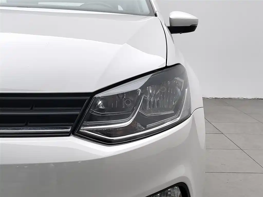 Volkswagen Polo 2018 1.5L Auto Comfort фото 7