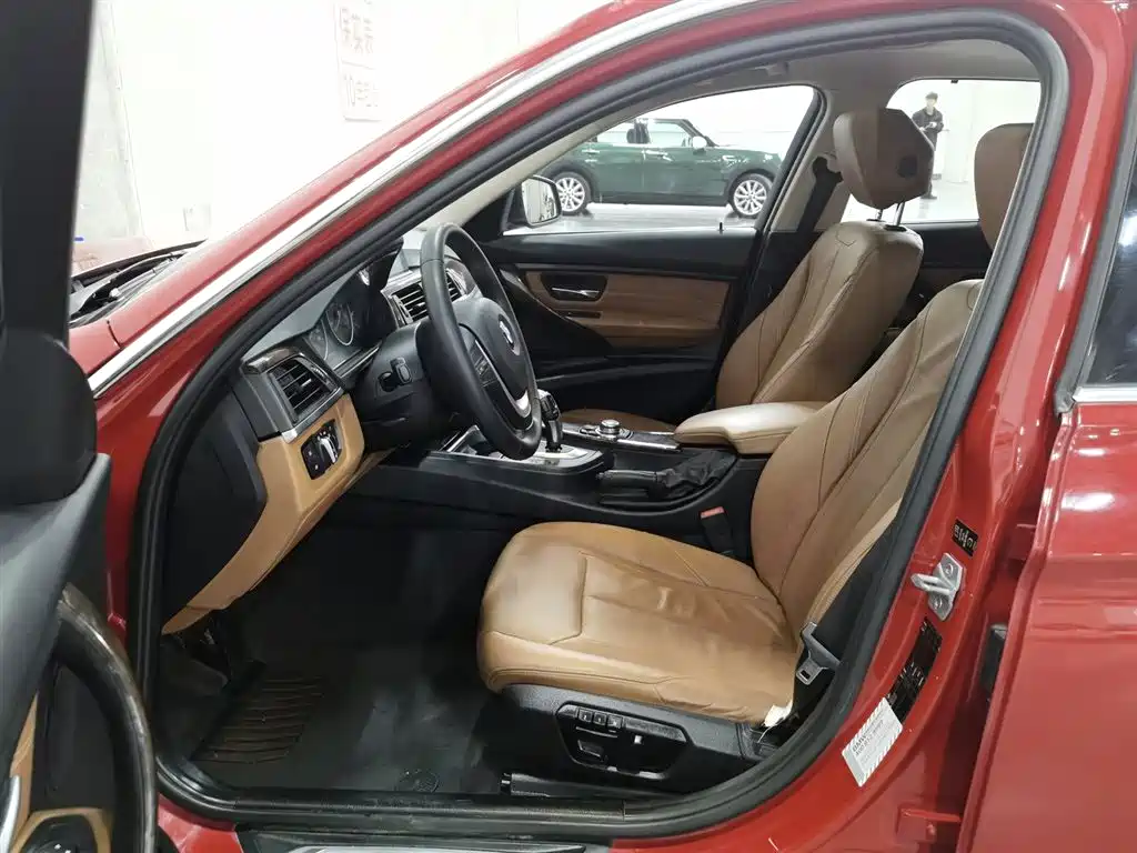 BMW 3 Series 2013 Facelift 320Li Luxury Design Package фото 10