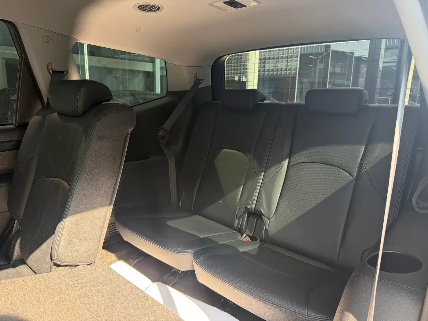 Kia Borego 2015 3.8L Luxury Edition China IV фото 9