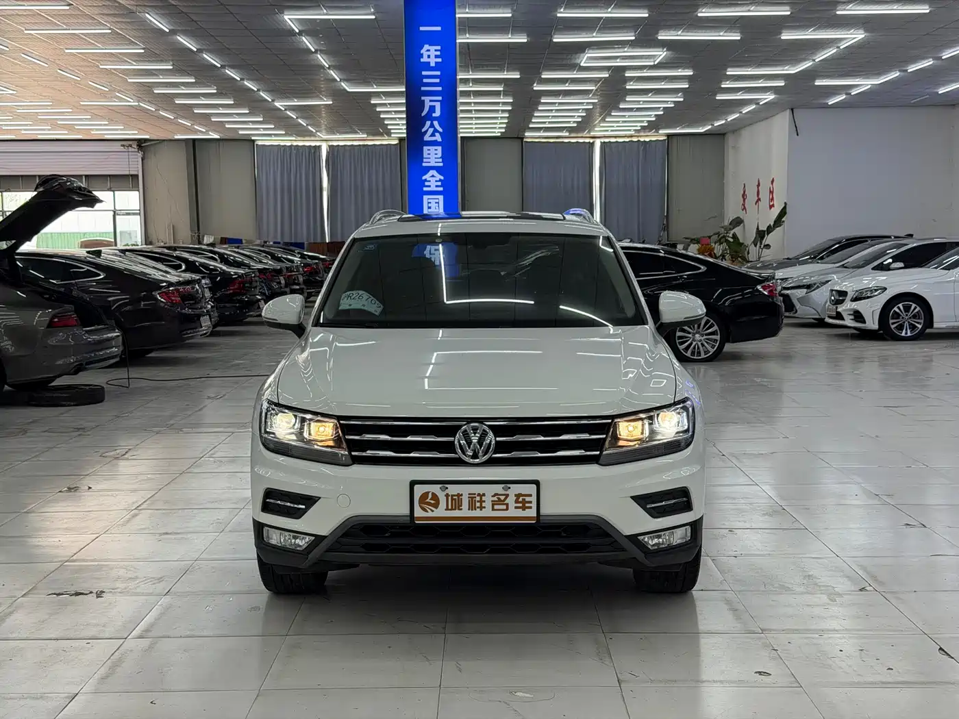 Volkswagen Tiguan L 2020 330TSI Auto 2WD Panorama Comfort China VI фото 2