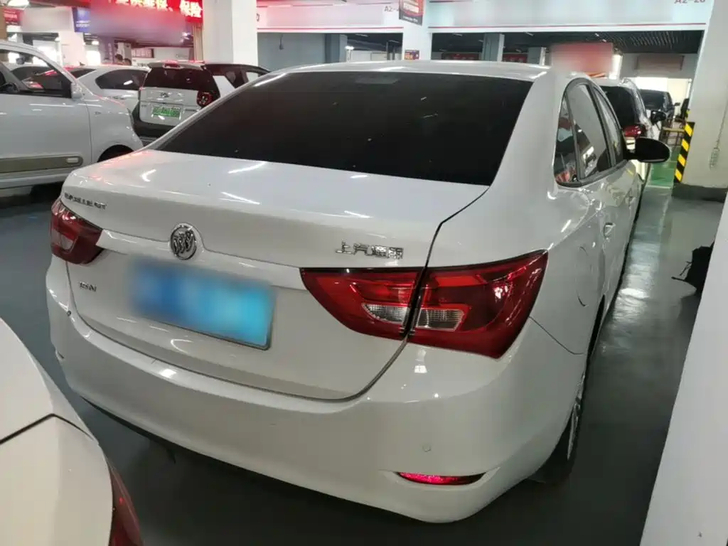 Фото 7 - Buick Excelle