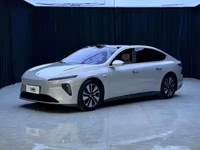 NIO ET7