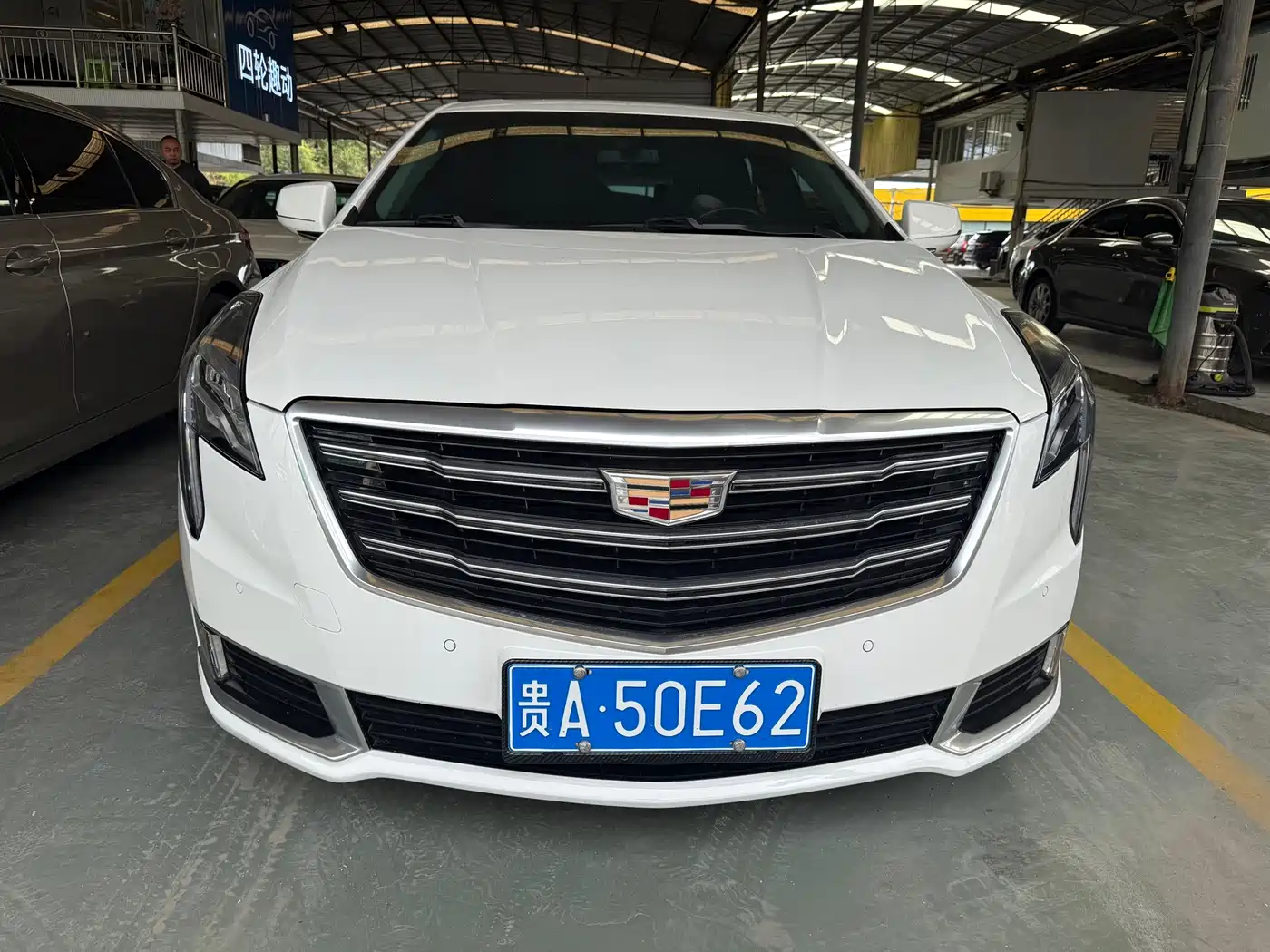 Cadillac XTS 2018 28T Elite фото 2