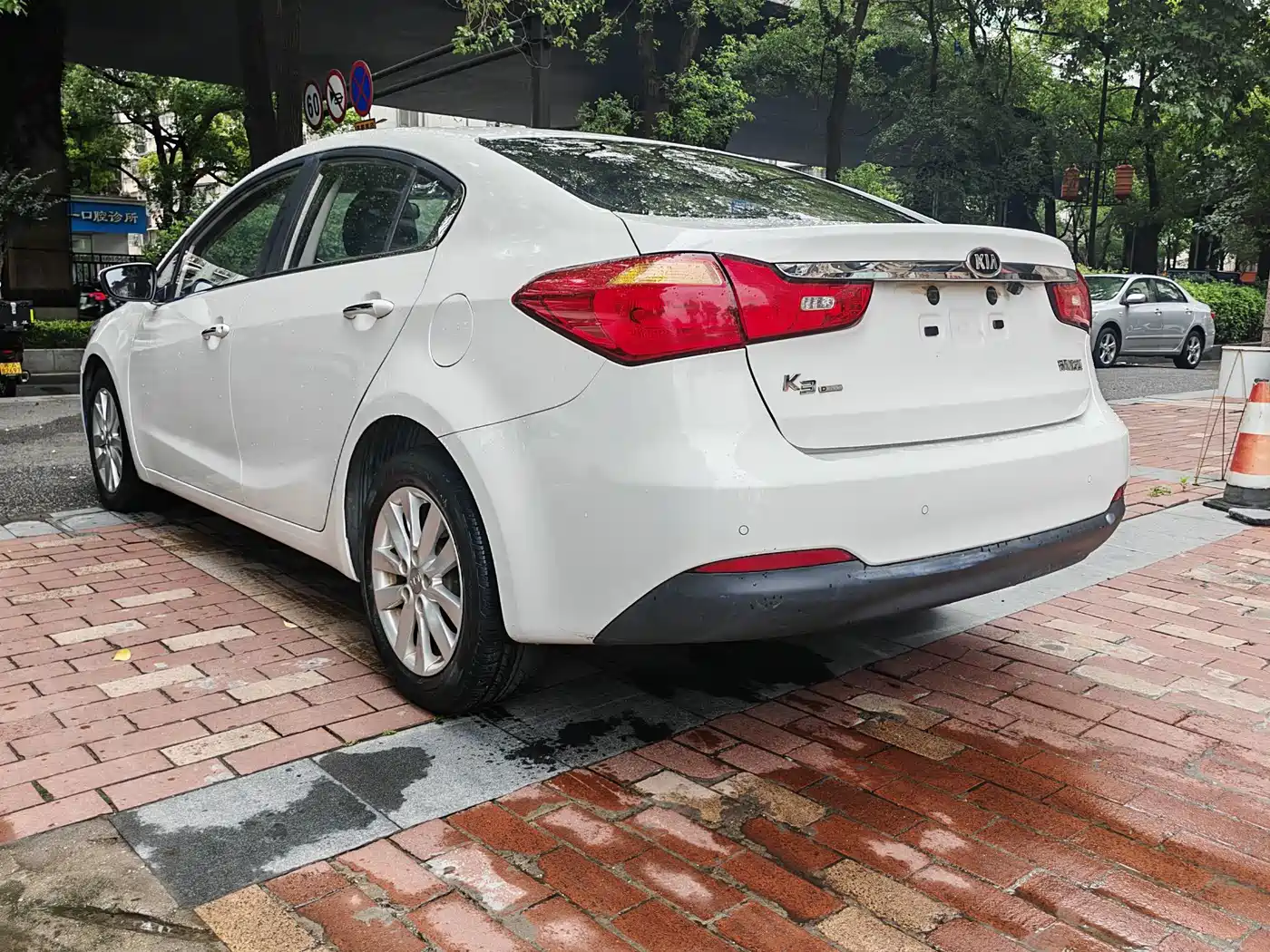 Фото 4 - Kia K3