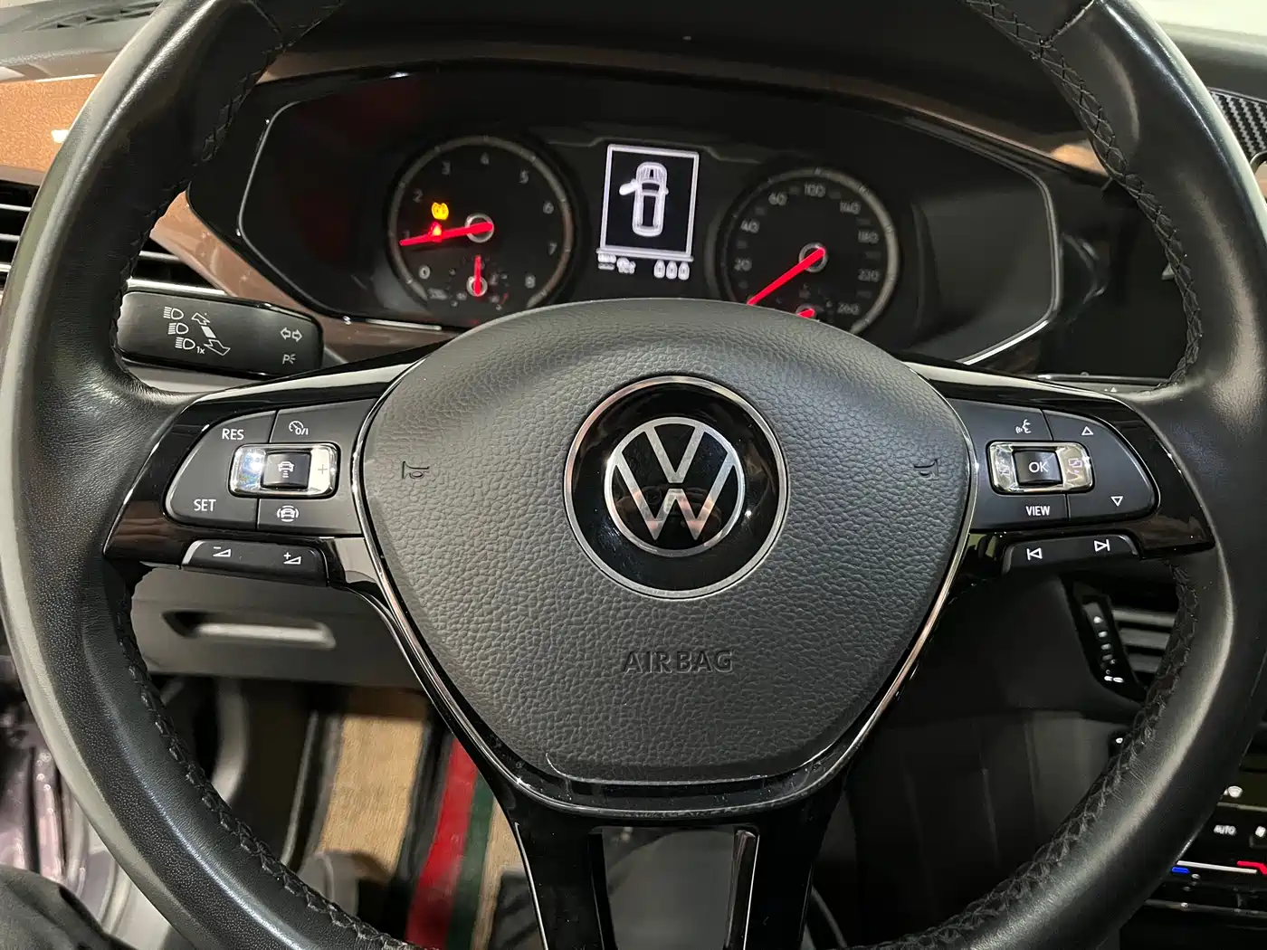 Volkswagen Tharu 2021 280TSI 2WD Luxury Plus фото 15