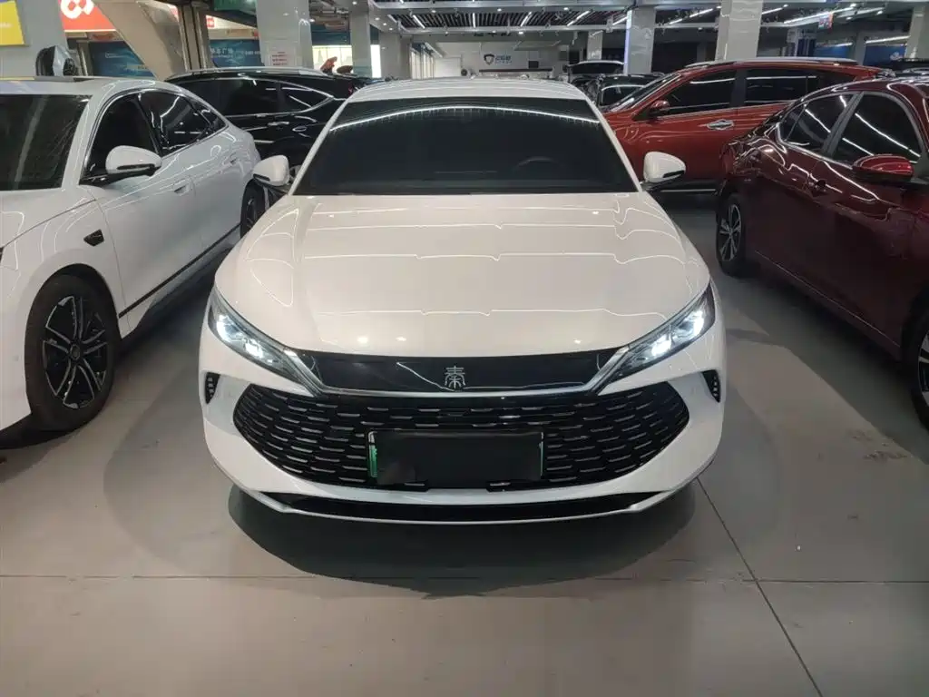 BYD Qin L 2025 DM-i Smart Drive Edition 80KM Leading фото 3