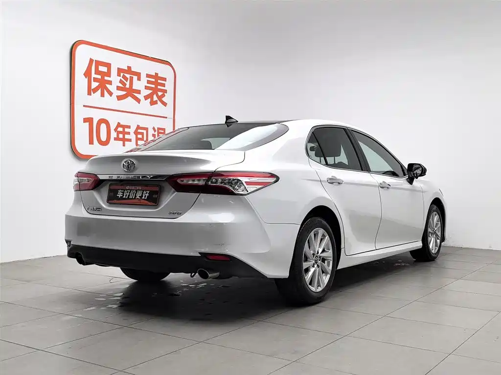 Toyota Camry 2021 2.0G Luxury Edition фото 2