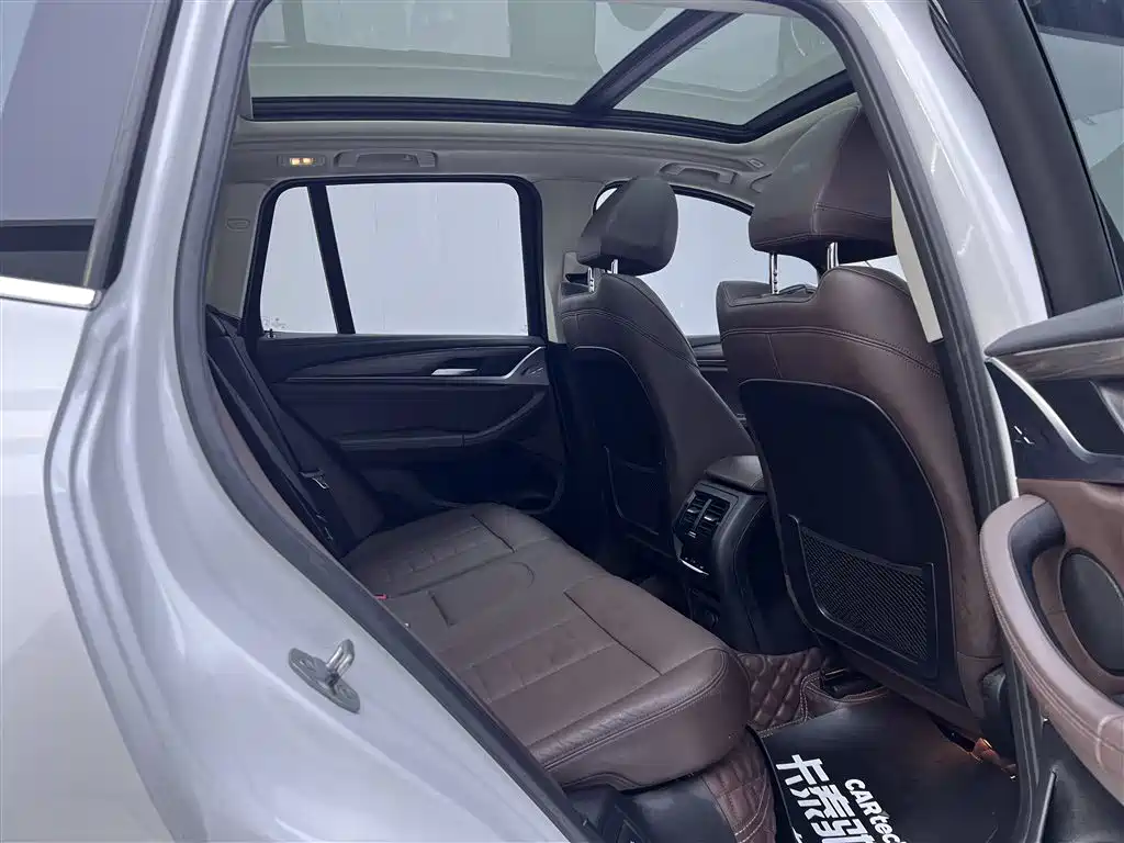 BMW X3 2019 xDrive28i Luxury Package фото 25