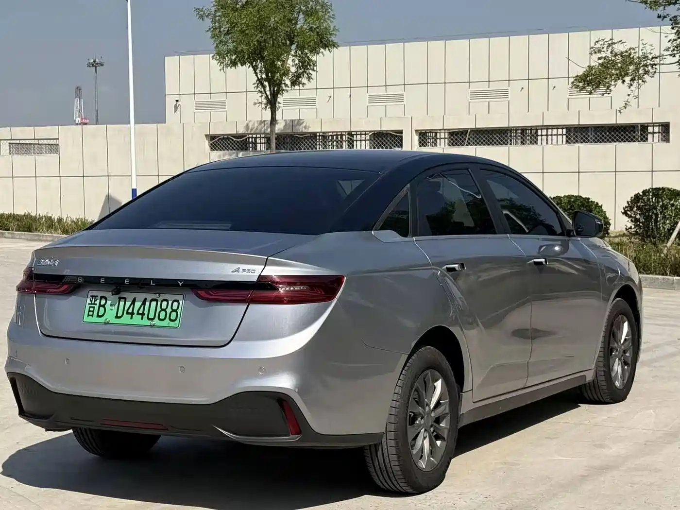 Фото 6 - Geely Geometry A