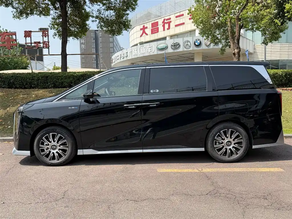 GAC TRUMPCHI E9